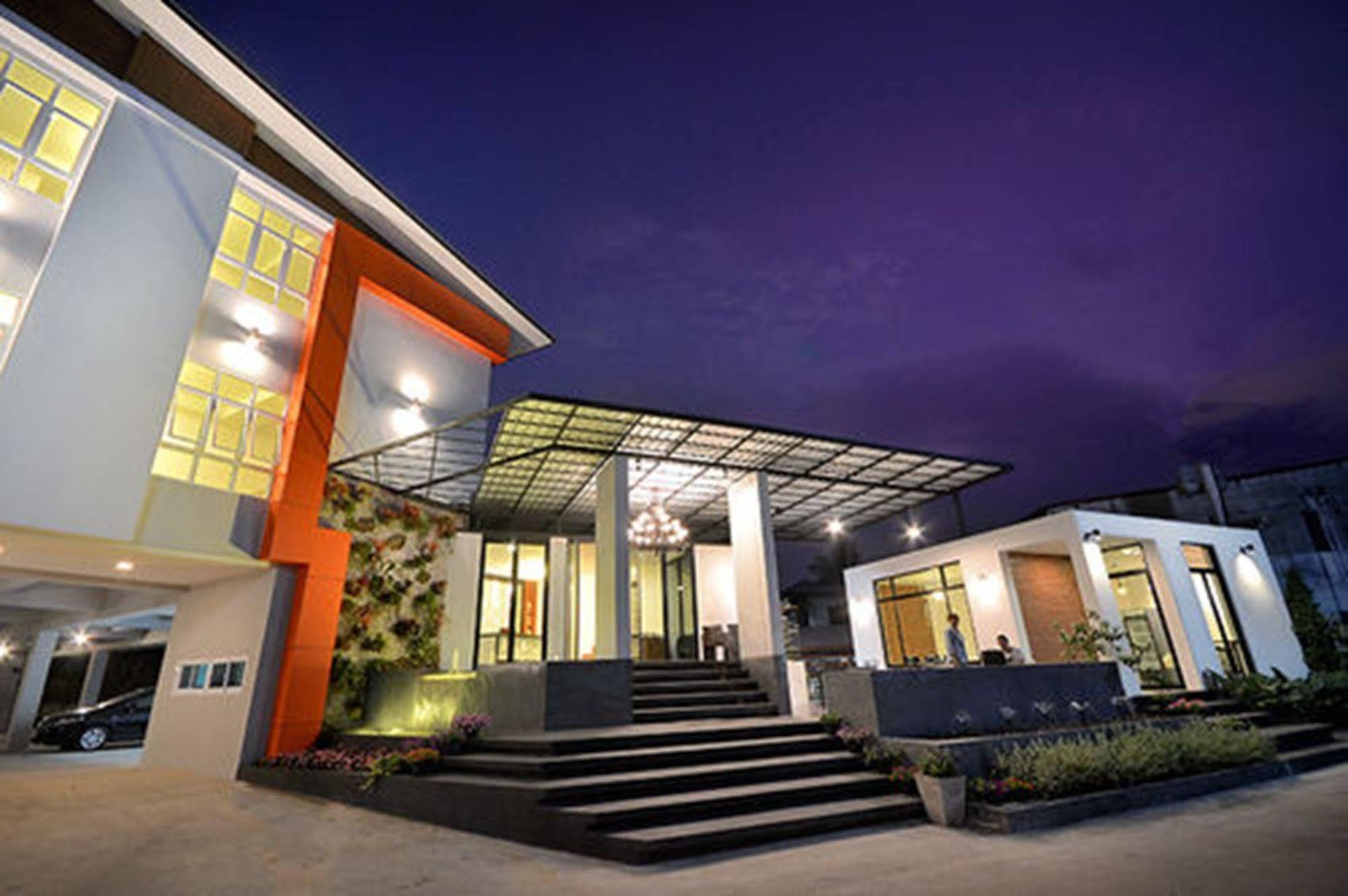 Goodhome@Udonthani Kültér fotó